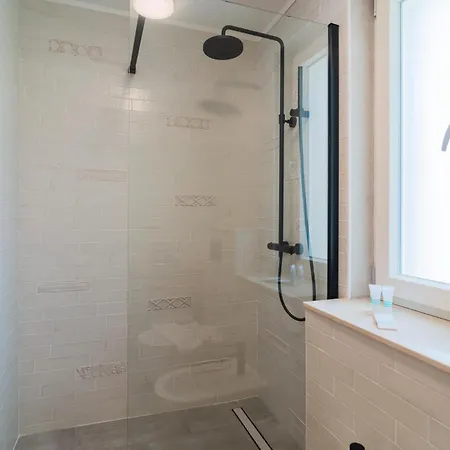 6 Bedroom Awesome In Сasa de vacaciones *