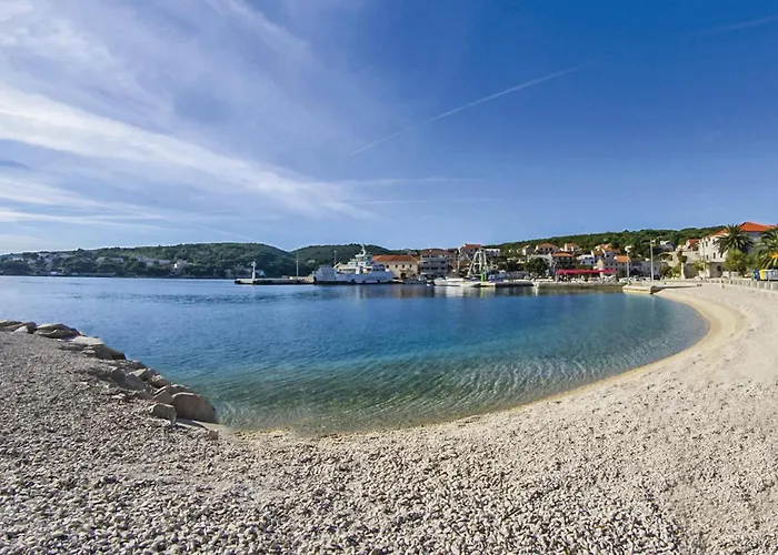 6 Bedroom Awesome In Feriehus *